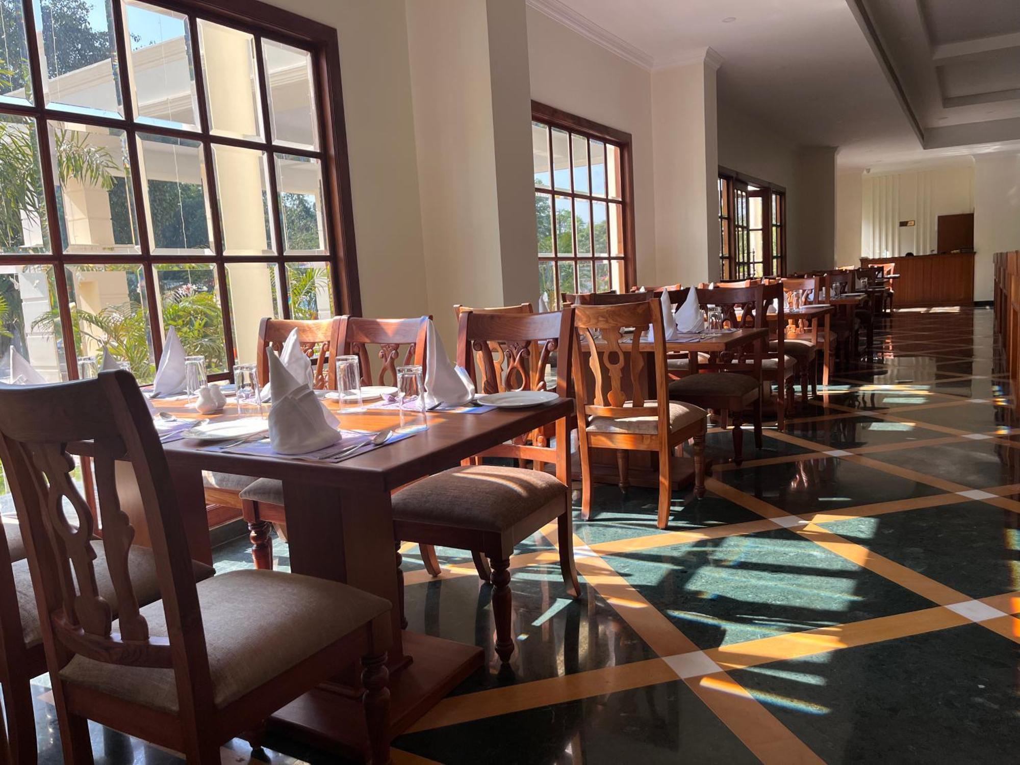 Royale De' Casa Resort Kāziranga Exteriér fotografie